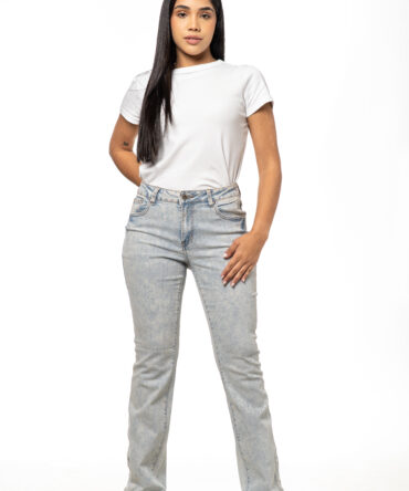 Flare Jeans Hielo + Broches