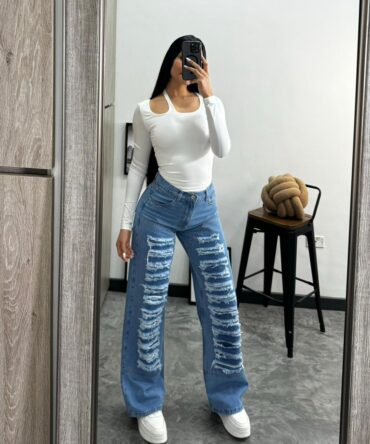 Jeans Love Destroyed