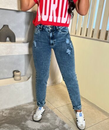 Mom Fit Broken