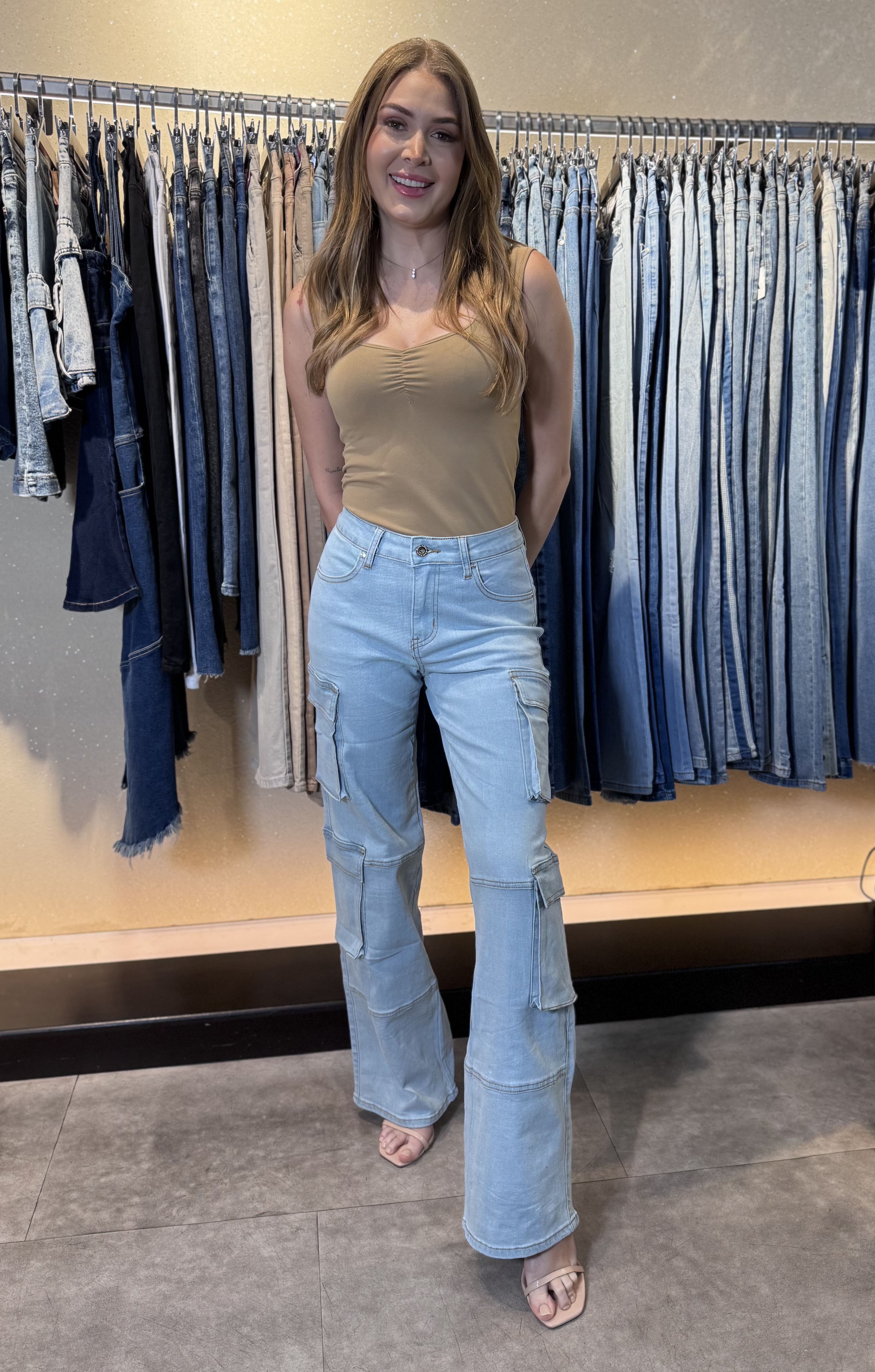 Cargo jeans azul claro